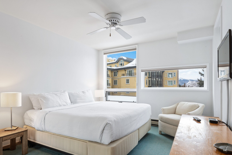 Bedroom 3, The Vail Spa Condominiums, Eagle