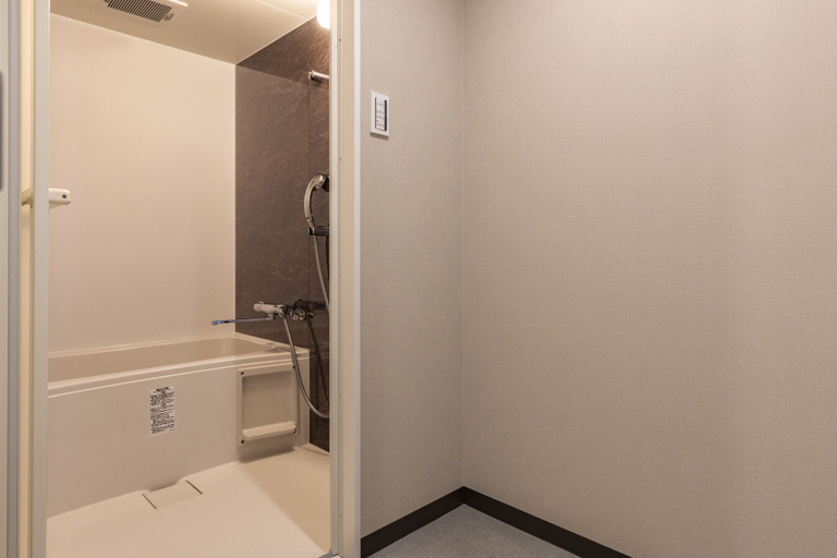 Bathroom 3, Mr.KINJO Miyakojima Aparagi Resort 1, Miyakojima