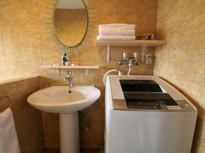 Bathroom 5
