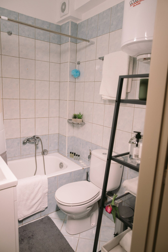 Bathroom, NIOUVOLA 11, Epirus