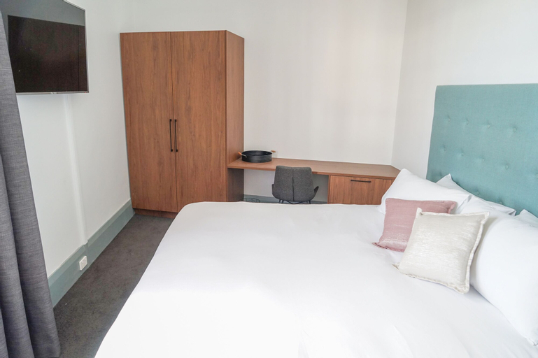 Bedroom 7