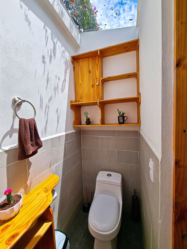 Bathroom 4, Casa Jardin Del Mango, San José