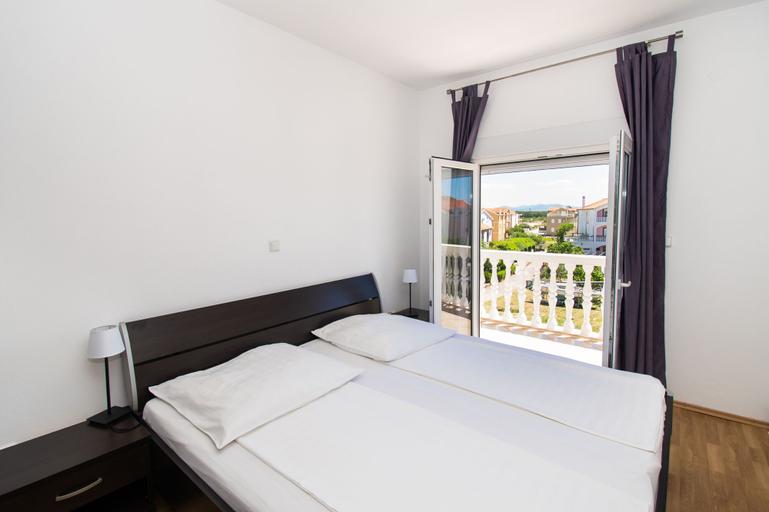 Bedroom 3, Apartments Kendes, Vodice