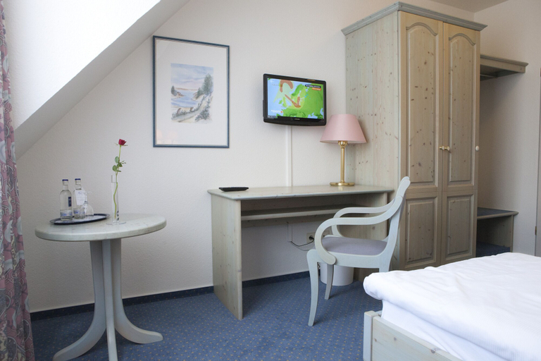 Bedroom 4, Hotel Landhaus Sterdebüll, Nordfriesland