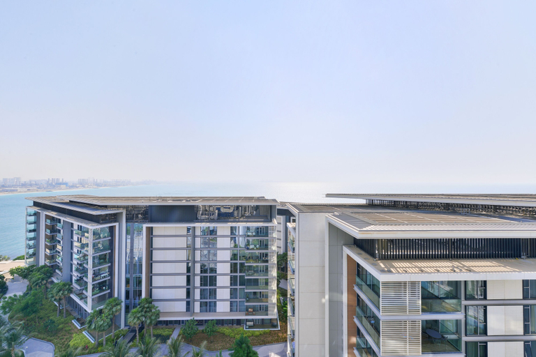 Balcony view 5, Luxe 3BR with maids room in Bluewaters, Dubai