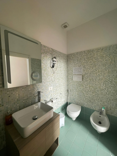 Bathroom 4, BB HOMEITALY CIVITAVECCHIA, Roma
