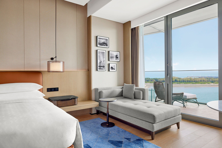 Bedroom 4, Sheraton Rizhao Hotel, Rizhao