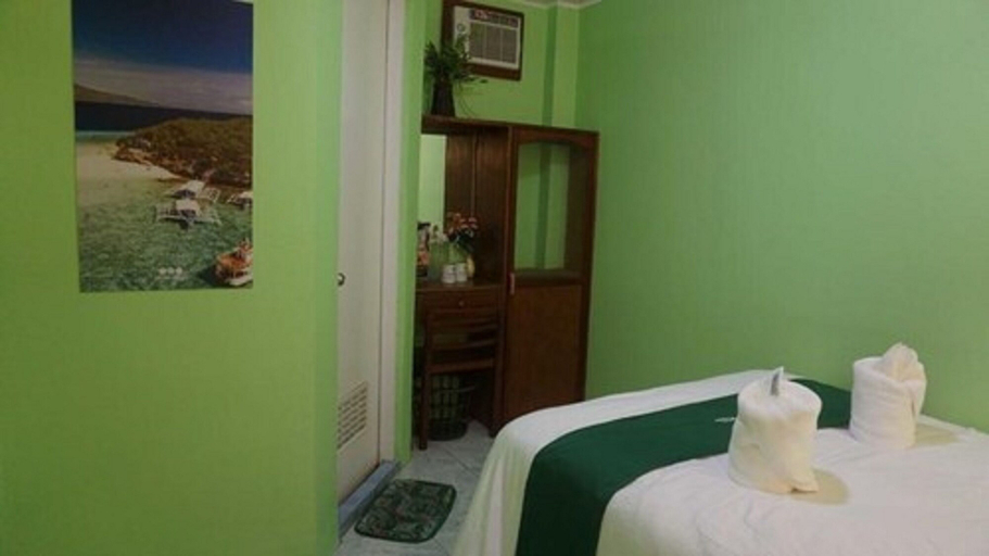 Bedroom 4, MWR Hotel by Cocotel, Oslob