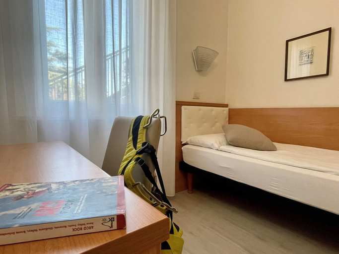 Bedroom 3, Hotel Garden, Trento
