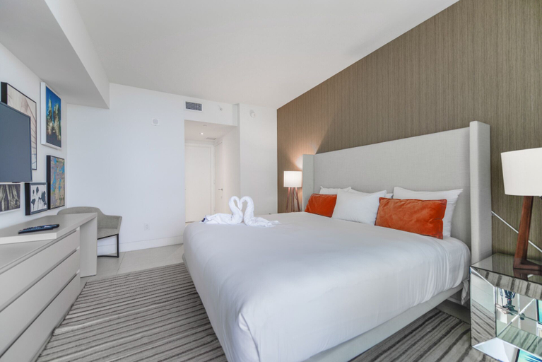 Bedroom 3, Hollywood Building - Beach Access - We Host, Broward