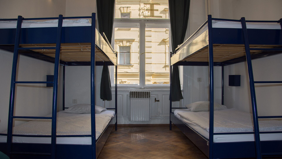 Bedroom 3, The Clock Inn, Praha 1