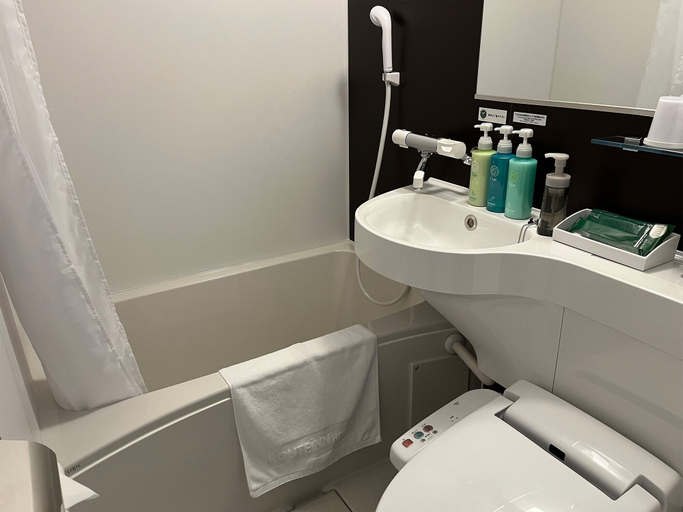 Bathroom 4, Hotel Route Inn Shikoku Chuo - Mishimaka, Shikokuchūō