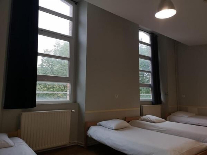 Bedroom 2, Auberge de Jeunesse HI Amiens, Somme