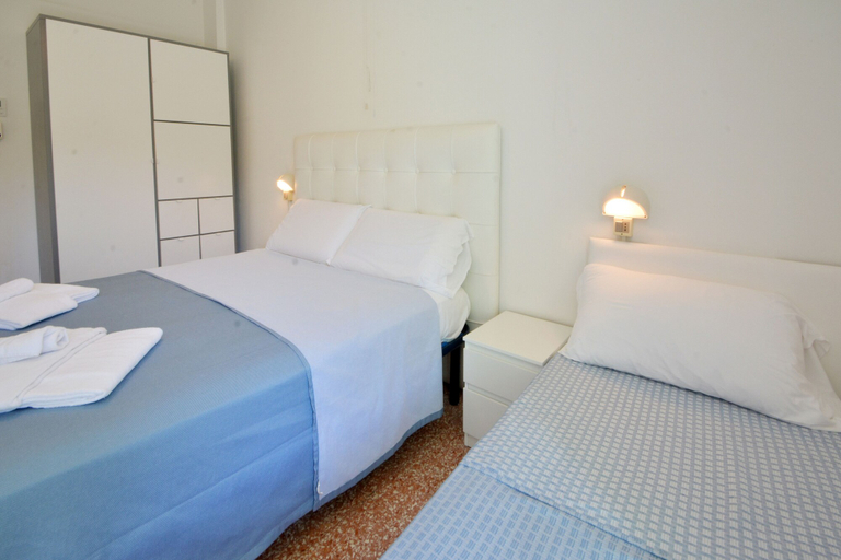 Bedroom 4, HOTEL MADDALENA, Ravenna