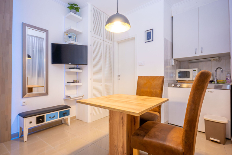 Others 5, Apartment Bosanska, Split
