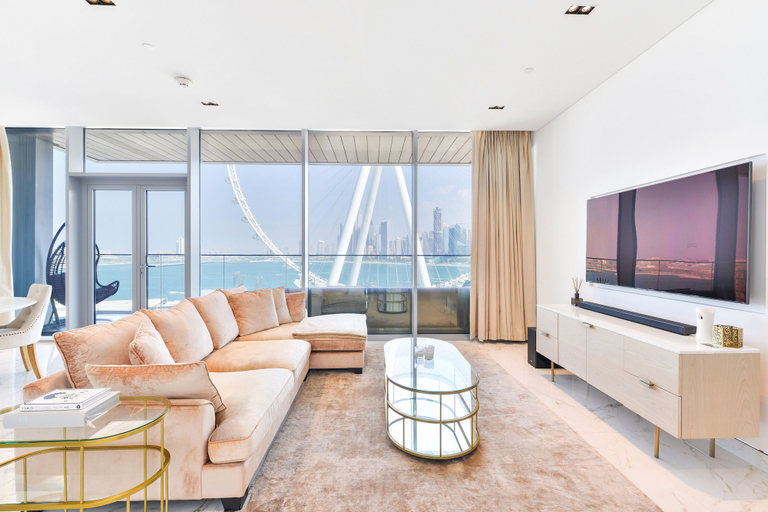 Others 3, Stylish 2BR on Bluewaters Island, Dubai
