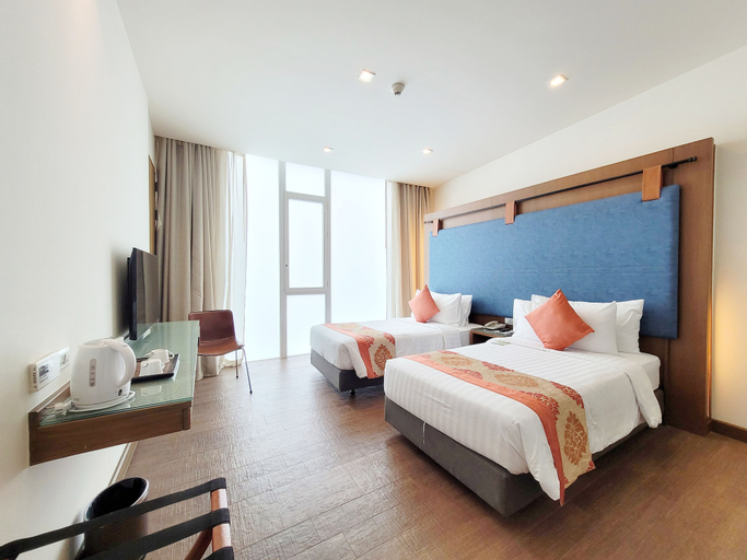 Bedroom 16