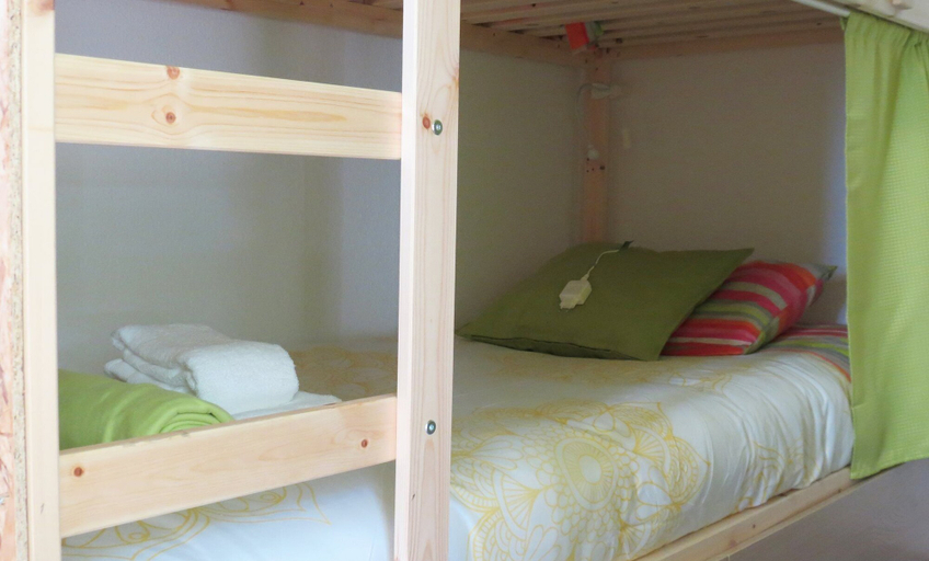 Bedroom 2, White House Lisbon Hostel, Lisbon