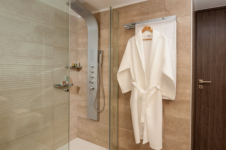 Bathroom 4, Amaen Luxury House, Crete