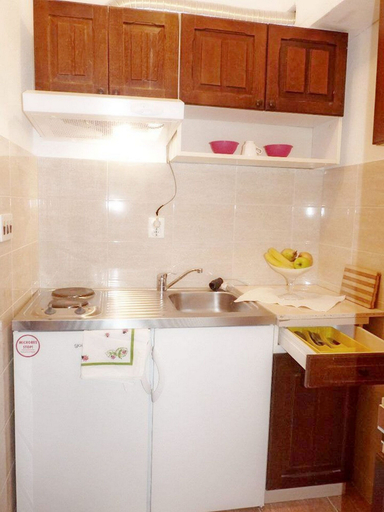 Others 5, Apartments and Room Marin, Brela