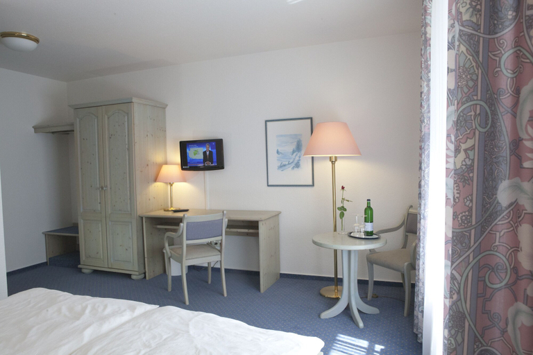 Bedroom 3, Hotel Landhaus Sterdebüll, Nordfriesland