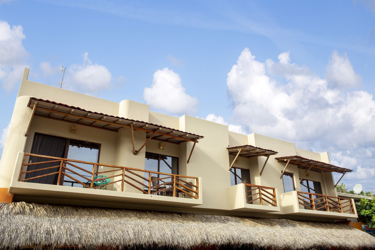 Exterior & Views 2, Suites Punta Arena Surf, Dist. Pochutla