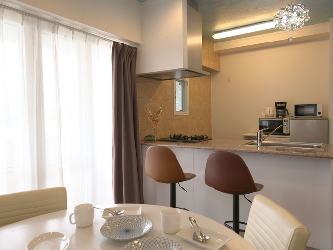 Dining Room 9