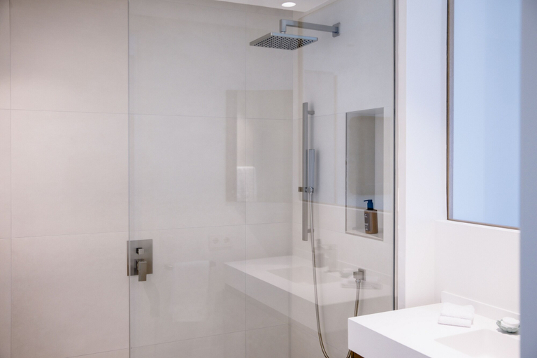 Bathroom 5, THE FLAG Hotel Marbella Estepona - Adults Recommended, Málaga