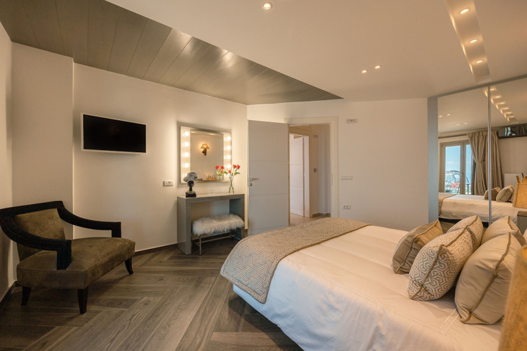 Bedroom 3, Santorini Grand Luxury Villas, South Aegean