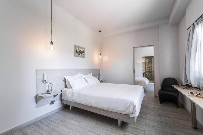 Bedroom 3, Ianos Hotel, Ionian Islands