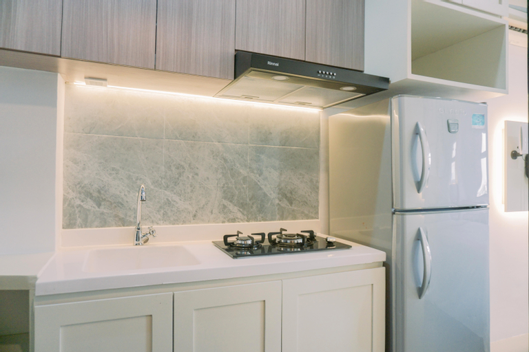 Bedroom 2, Homey and Cozy Stay Studio Belmont Residence Puri Apartement By Travelio, West Jakarta