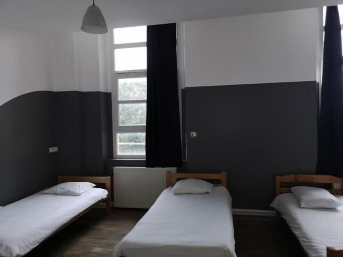 Bedroom 4, Auberge de Jeunesse HI Amiens, Somme