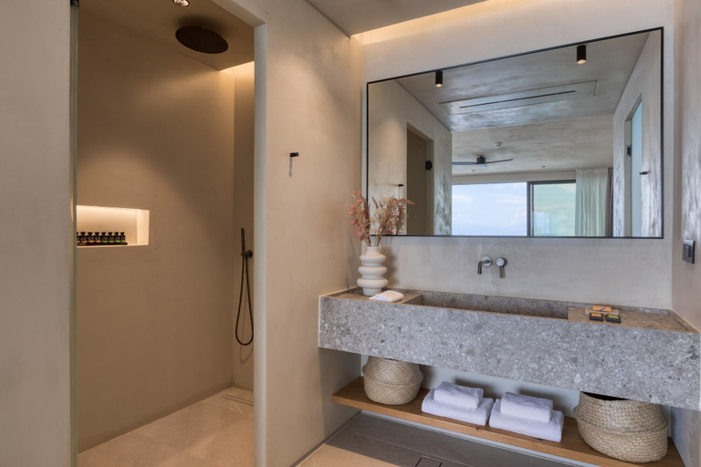 Bathroom 5, Le Grand Bleu Resort, Peloponnese