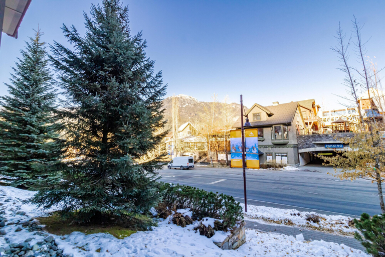 Exterior & Views 2, Whistler Vacation Club Lake Placid Lodge - 103, Squamish-Lillooet