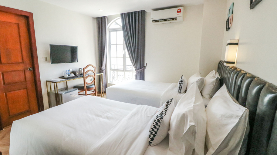 Bedroom 10