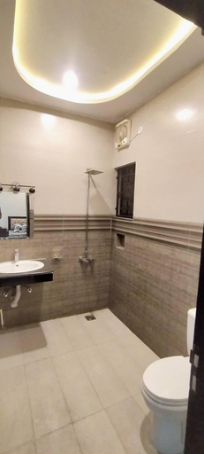 Bathroom 3, Thai Dee Guest House Islamabad, Islamabad