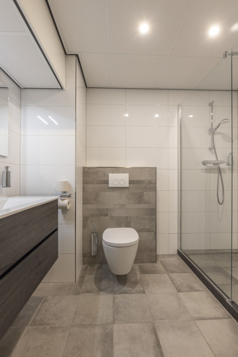Bathroom 4, Fletcher Hotel-Restaurant Jan van Scorel, Bergen