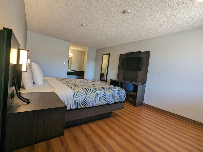 Bedroom 3, Motel 6 Kingman, AZ - Route 66 West, Mohave