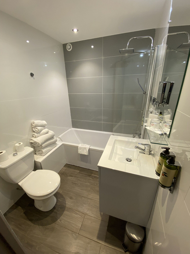 Bathroom 5, Best Western Plus La Rade, Bouches-du-Rhône