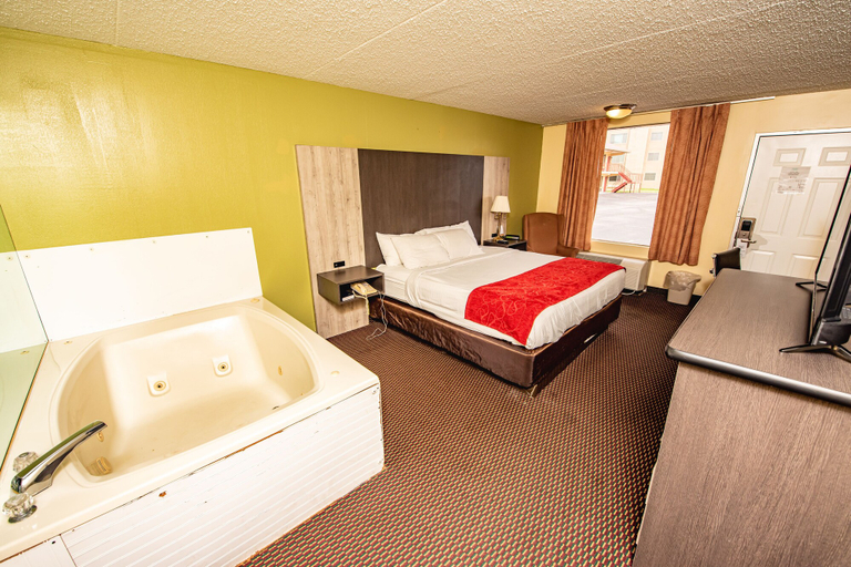 Bedroom 2, River Place Inn, Sevier