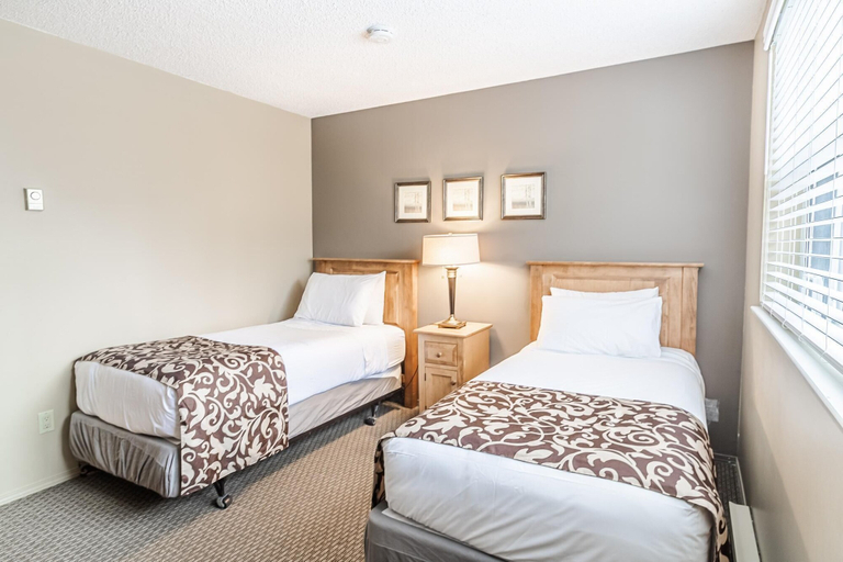 Bedroom 3, Elevate Real Estate Management Snowbird - 201, Squamish-Lillooet