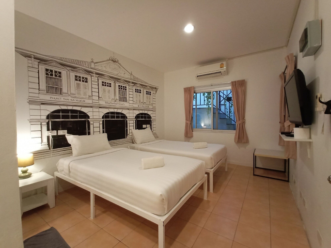 Bedroom 3, Chino Town Gallery Alley, Pulau Phuket