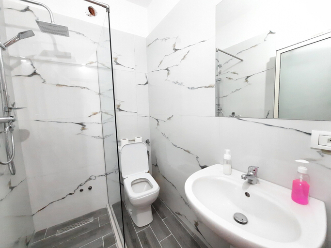 Bathroom, Hotel Nacional Durres, Durrësit