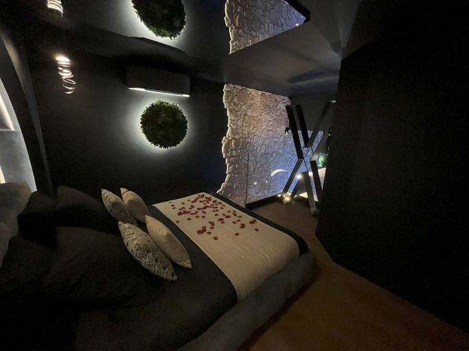 Bedroom, OMIRA - Nuits d'exception & Spa, Gironde