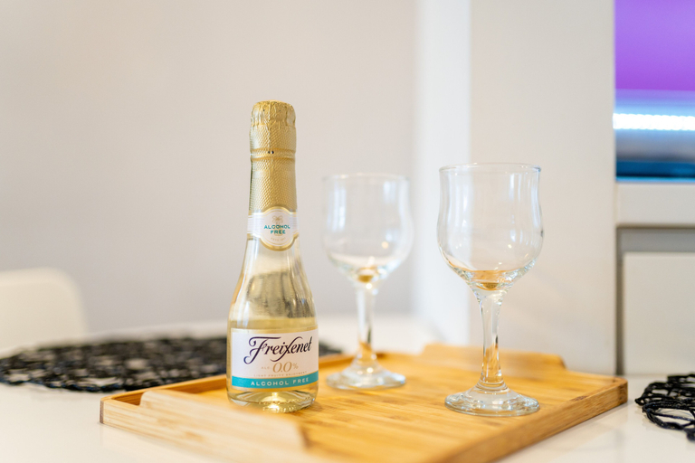 Food & Drinks, Le Cwtch - Beautiful 1 Bed Apartment, Cardiff