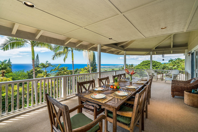 Food & Drinks, Ono Hale, Hawaii