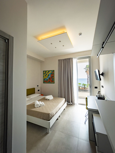 Bedroom 4, Marino Wellness, Messina