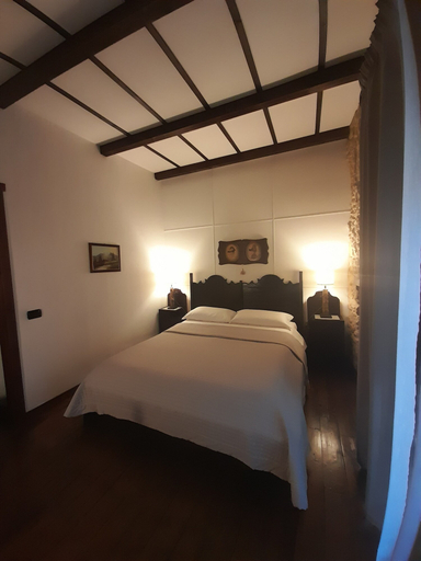 Bedroom 3, B&B Antica Dimora Enna, Enna
