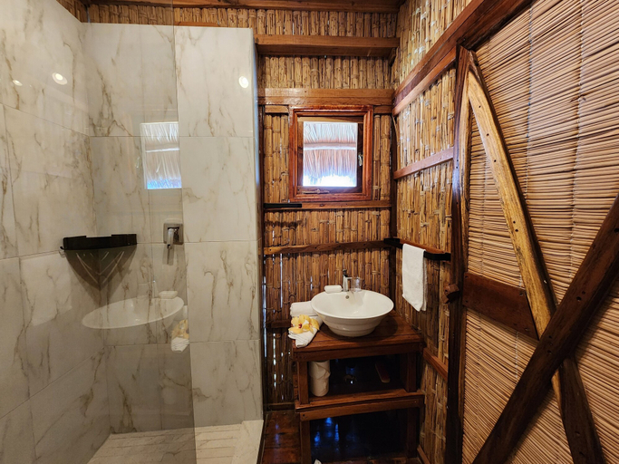 Bathroom 4, Ocean Pearl Beach Lodge, Vilanculos