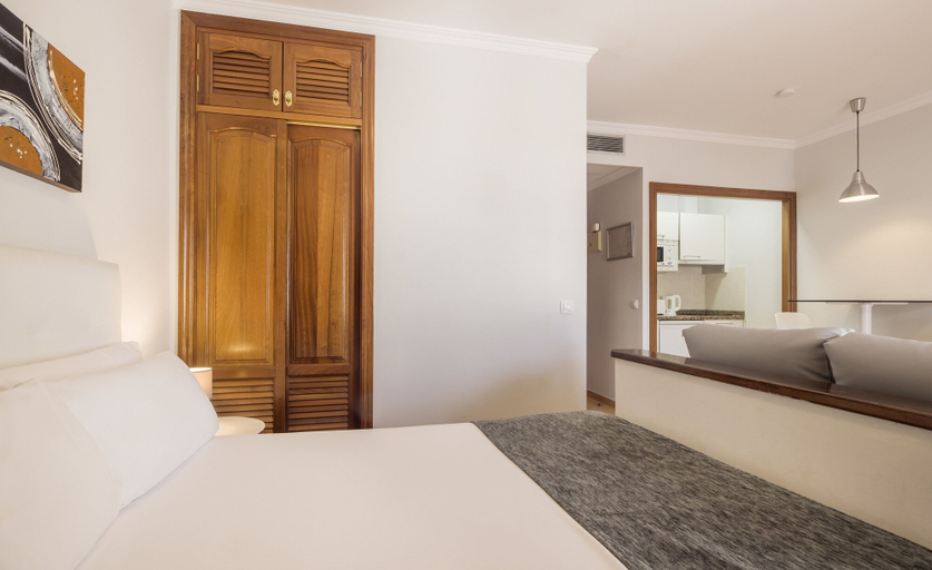 Bedroom 4, Aparthotel ILUNION Costa Sal Lanzarote, Las Palmas